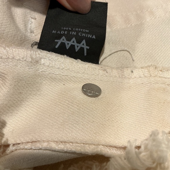 ZEE.GEE.WHY. Beige Cotton Overall Shorts Women’s Size M Frayed Hem Romper - Picture 8 of 8